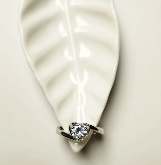 Amore Heart ring