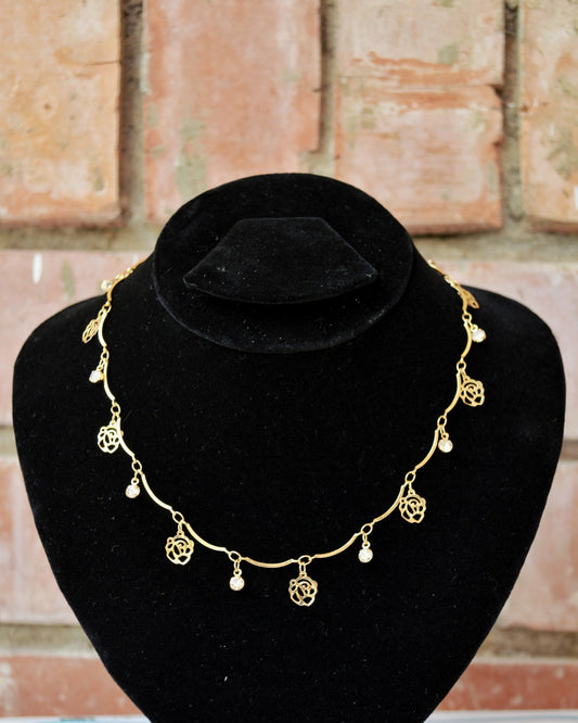 Rosette Cascade Chain