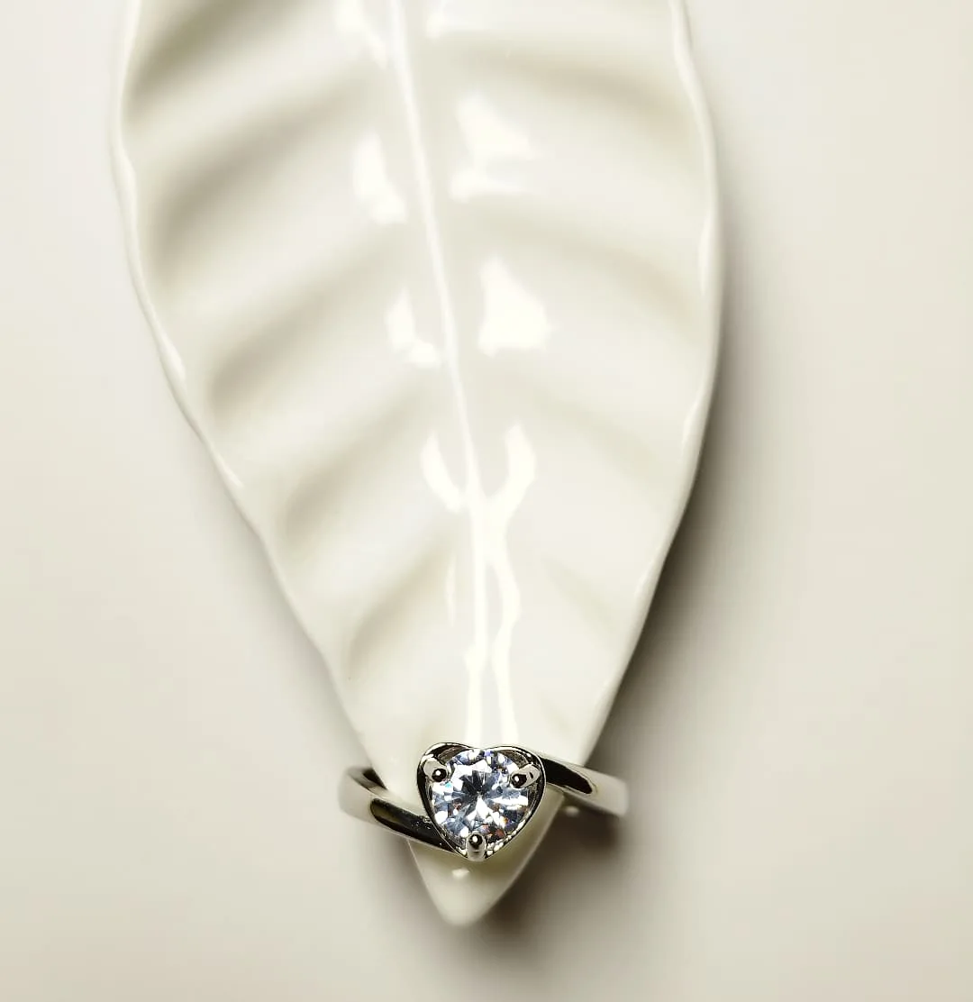 Amore Heart ring