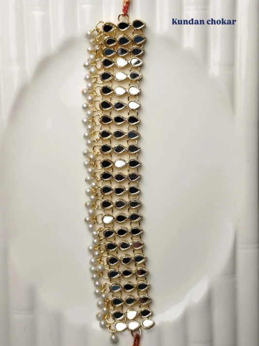 Kundan Choker