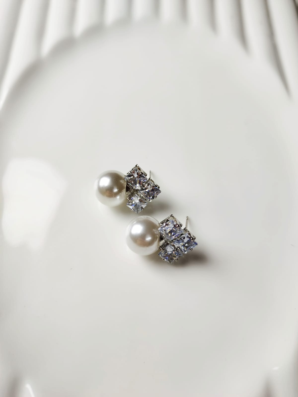 Silver Pearl Studs